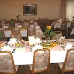 & Restaurant Fischer 3*