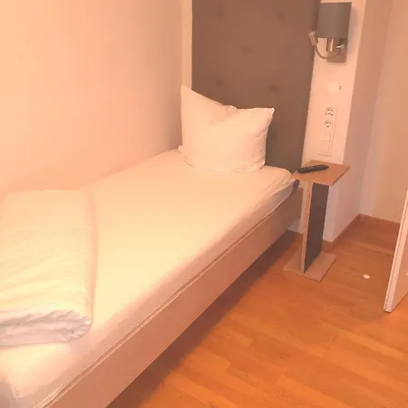 Hotel & Restaurant Fischer 3*