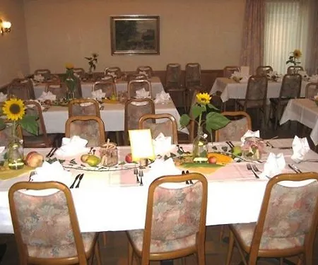 & Restaurant Fischer 3*